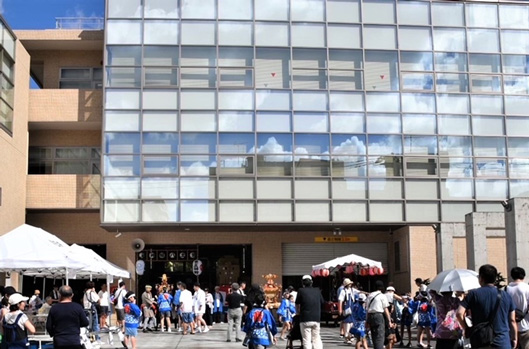 VOL.141 本社敷地を開放して町内会例祭をバックアップ
