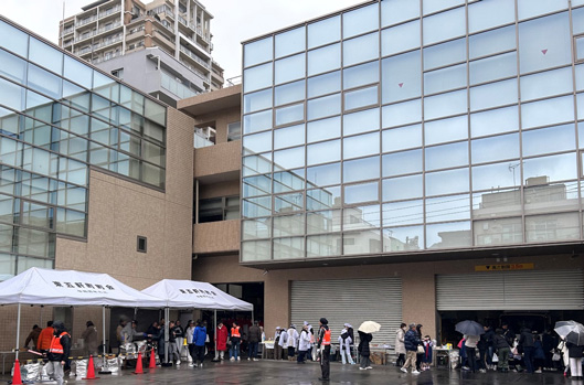 VOL.148 恒例の町内会餅つき大会を本社前広場で開催